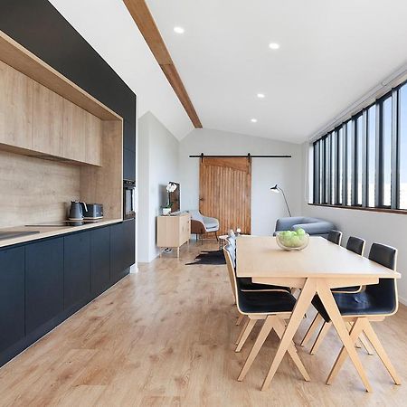 Britten Stables Studio Christchurch Bagian luar foto