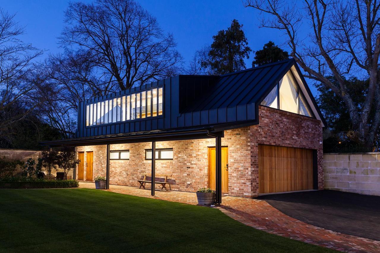 Britten Stables Studio Christchurch Bagian luar foto