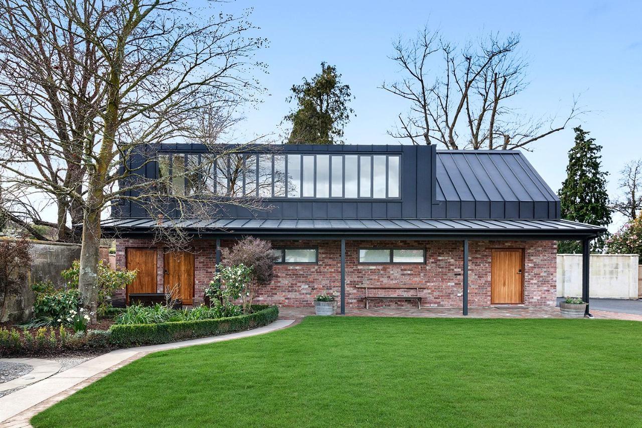 Britten Stables Studio Christchurch Bagian luar foto
